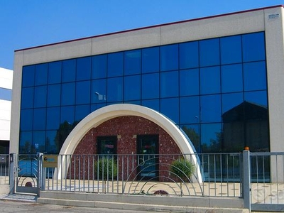 AFFITTASI UFFICI-MAGAZZINO 260 mq ROVIGO