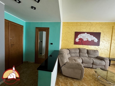 Appartamento in Affitto a Genova, zona Pegli, 750€, 114 m², arredato