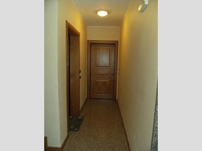 Appartamento in Vendita a Padova, zona San Carlo, 225'000€, 92 m², con Box