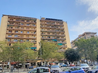 Appartamento in Vendita a Palermo, 680'000€, 225 m²