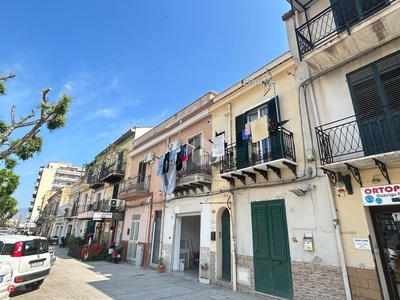 Appartamento in Vendita in Corso dei Mille 640 a Palermo