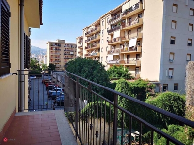 Appartamento in Vendita in Fondo Petix 32 a Palermo