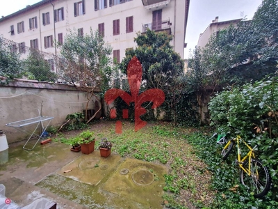 Appartamento in Vendita in Via Giambattista Vico a Firenze