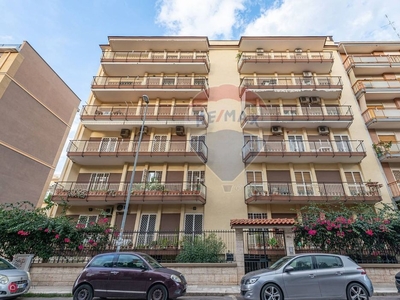 Appartamento in Vendita in Via Madre Clelia Merloni 10 a Bari