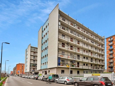 Appartamento in Vendita in Via Palmanova a Milano