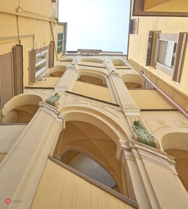 Appartamento in Vendita in Via Sapienza a Napoli