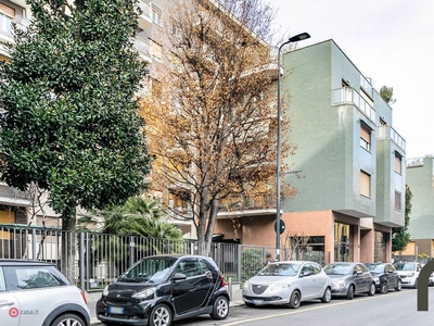 Appartamento in Vendita in Via Savona 26 a Milano