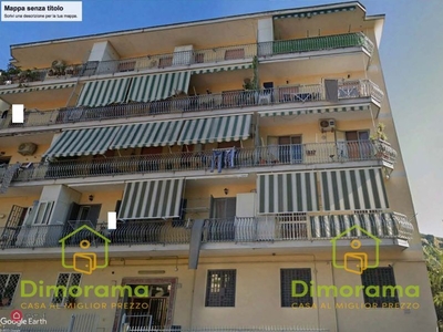 Appartamento in Vendita in Via Vicinale Campanile a Napoli