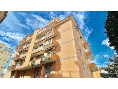 Appartamento in Via Della Tolda, 33, Roma (RM)
