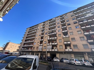 Appartamento in Via Marco Celio Rufo, 48, Roma (RM)