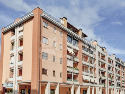 Appartamento in Via Perissinotti, 3, Latina (LT)
