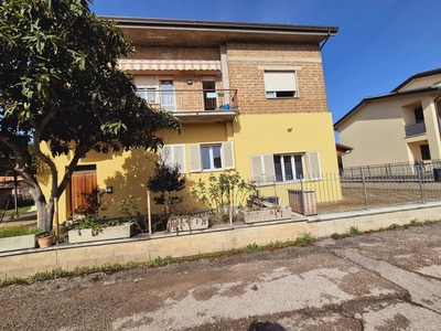 Appartamento in Via Risorgimento, 58, Assisi (PG)
