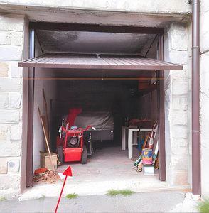 garage in vendita a Vione