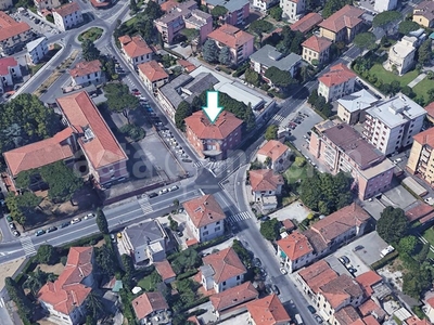 Quadrilocale in Vendita a Lucca, 436'000€, 182 m²