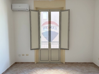 Quadrilocale in Via Filisto, Siracusa, 1 bagno, 80 m², 1° piano