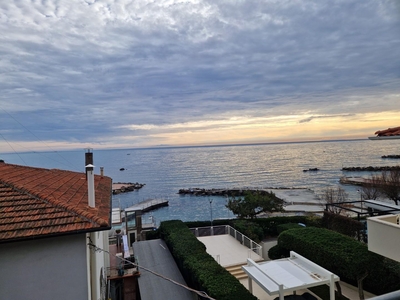 Quadrilocale vista mare, Rosignano Marittimo castiglioncello