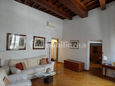 Trilocale in Affitto a Roma, zona Centro Storico, 1'700€, 88 m², arredato