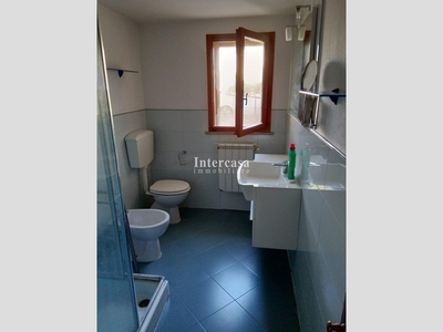 Trilocale in Vendita a Pisa, 105'000€, 65 m²