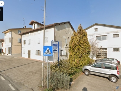 Villa in Vendita a Reggio Emilia, 150'000€, 1441 m²