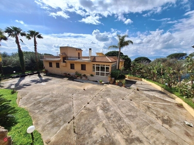 Villa in Vendita in a Terrasini