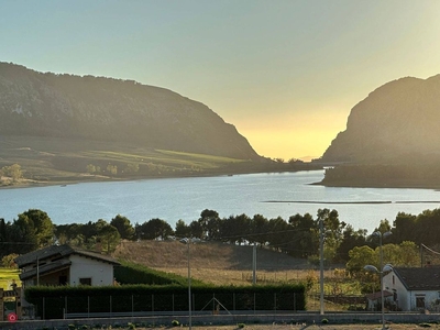 Villa in Vendita in Contrada Casalotto 10 a Piana degli Albanesi