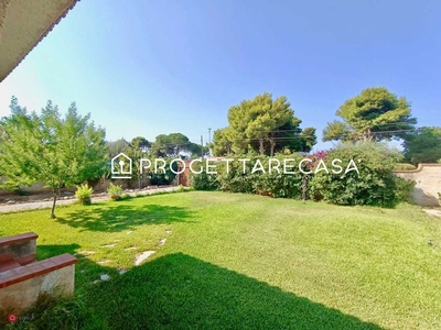 Villa in Vendita in Via Calarossa a Terrasini