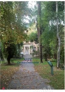 Villa in Vendita in Via Paolo Erizzo 14 a Venezia