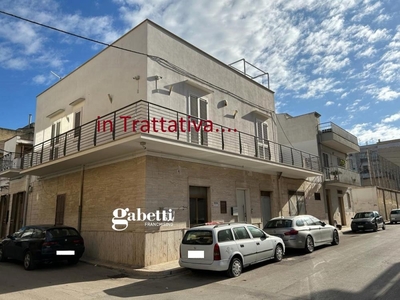 villa indipendente in vendita a Canosa di Puglia