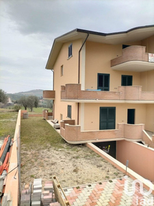 Villa nuova a Campli - Villa ristrutturata Campli