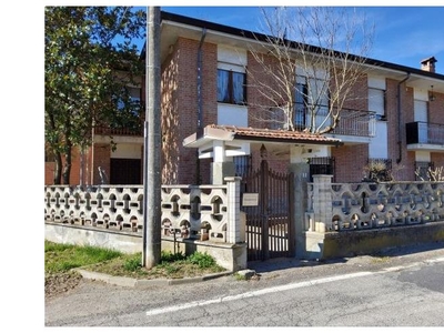 Villa in vendita a Castell'Alfero, Frazione Callianetto, Via Montechiaro i..5
