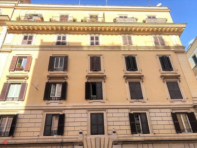 Appartamento in Vendita in Via Alessandria a Roma
