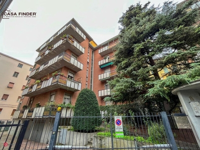 Appartamento in Vendita in Via Claudio Monteverdi a Parma