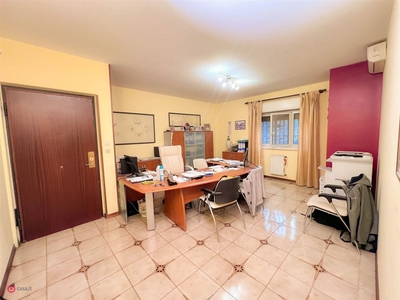 Appartamento in Vendita in Via Concetto Marchesi 1 a Catania