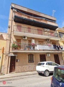 Appartamento in Vendita in Via Dante Alighieri a Terrasini