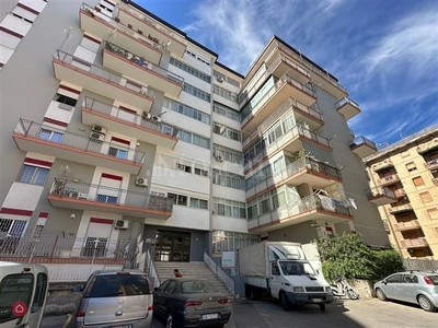 Appartamento in Vendita in Via Ernesto Tricomi a Palermo