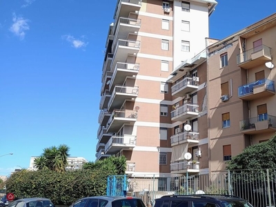 Appartamento in Vendita in Via Generale Artale Vito 22 a Palermo