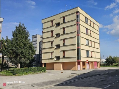 Appartamento in Vendita in Via Luigi Einaudi a Vicenza
