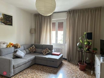 Appartamento in Vendita in Via Mario Calderara 3 a Verona
