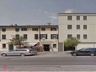 Appartamento in Vendita in Via Nino Bixio a Villafranca di Verona