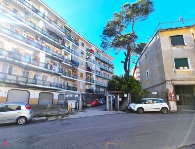 Appartamento in Vendita in Via Ponti Rossi 200 a Napoli
