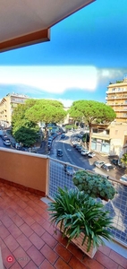Appartamento in Vendita in Via Prisciano a Roma