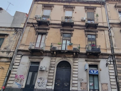 Appartamento in Vendita in Via Umberto I 236 a Catania