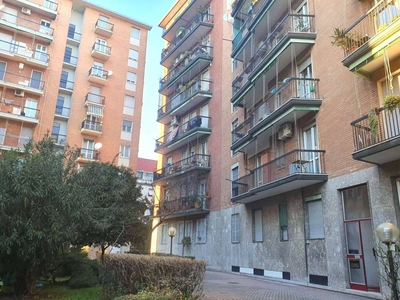 Bilocale via Benedetto Varchi 2, Bovisa, Milano