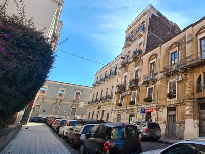 Casa a Catania in Via Giordano Bruno, Ventimiglia