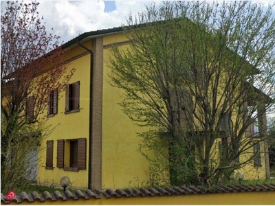 Casa Bi/Trifamiliare in Vendita in Via R. Pelizzoni 1 a Sissa Trecasali