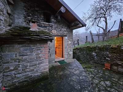 Casa indipendente in Vendita in Caffaraccia a Borgo Val di Taro