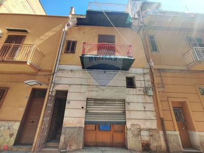 Casa indipendente in Vendita in Via Lo Re' 190 a Bagheria