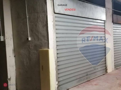 Garage/Posto auto in Vendita in a Mascalucia