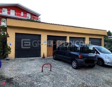 Garage/Posto auto in Vendita in Via Alessandro il Molosso a Mendicino