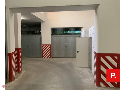Garage/Posto auto in Vendita in Via Cesare Battisti a Caserta